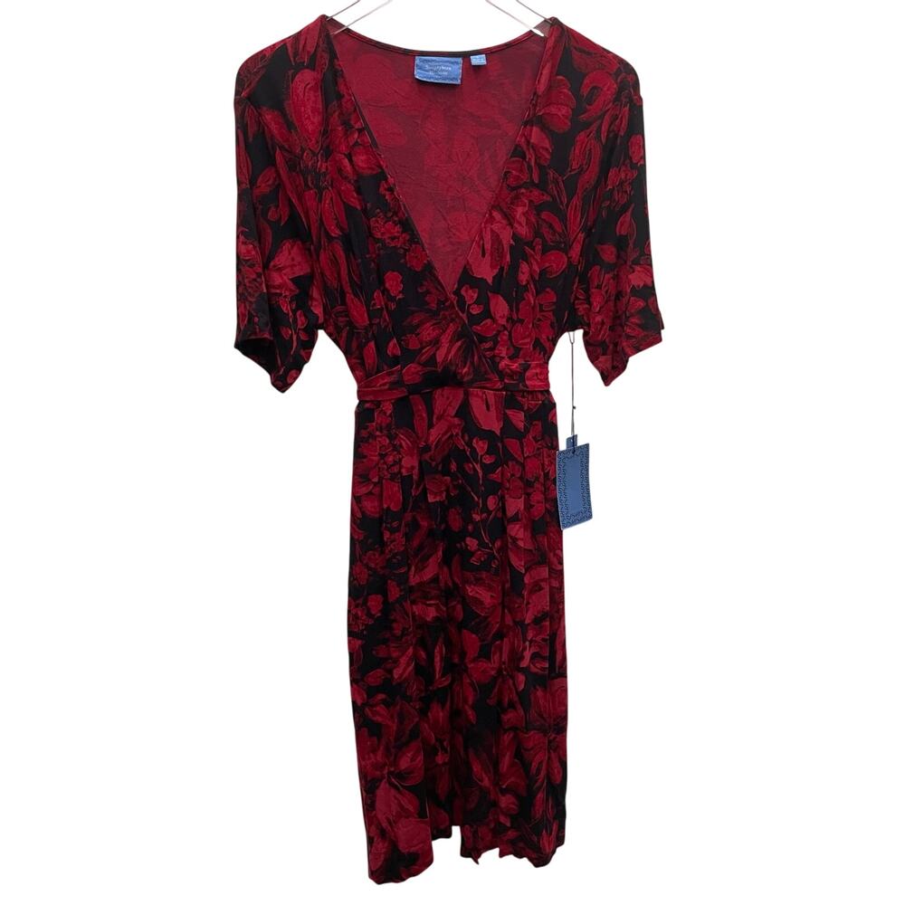 NEW Simply Vera Vera Wang Red and Black Crossover V-Neck Dress Size Large
